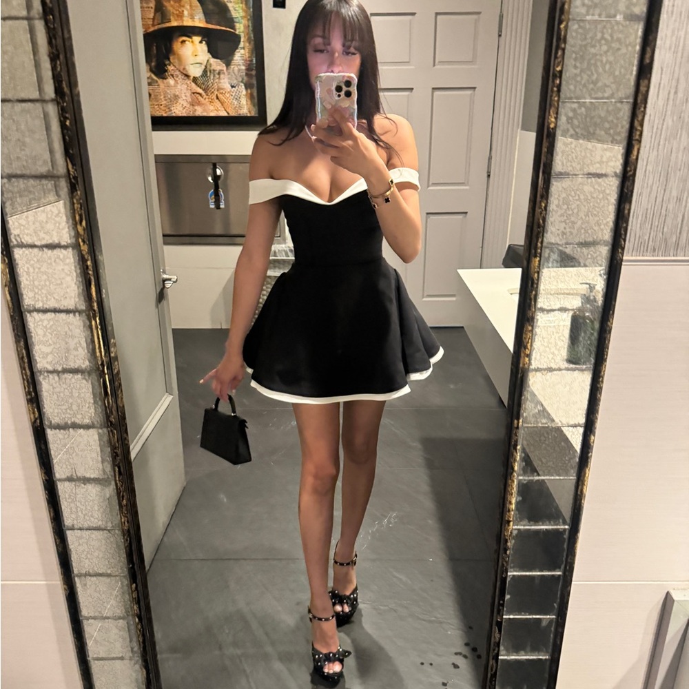 Elegant Black and White Off-Shoulder Mini Dress